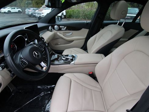 Used 2018 Mercedes-Benz C 300 Sedan image 10