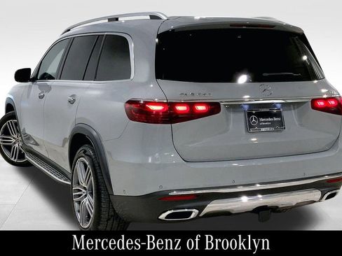 Certified 2024 Mercedes-Benz GLS 450 4MATIC image 12
