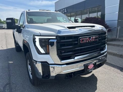 New 2025 GMC Sierra 2500 Pro w/ 1SA Pro Safety Plus Package AWD/4WD image 1