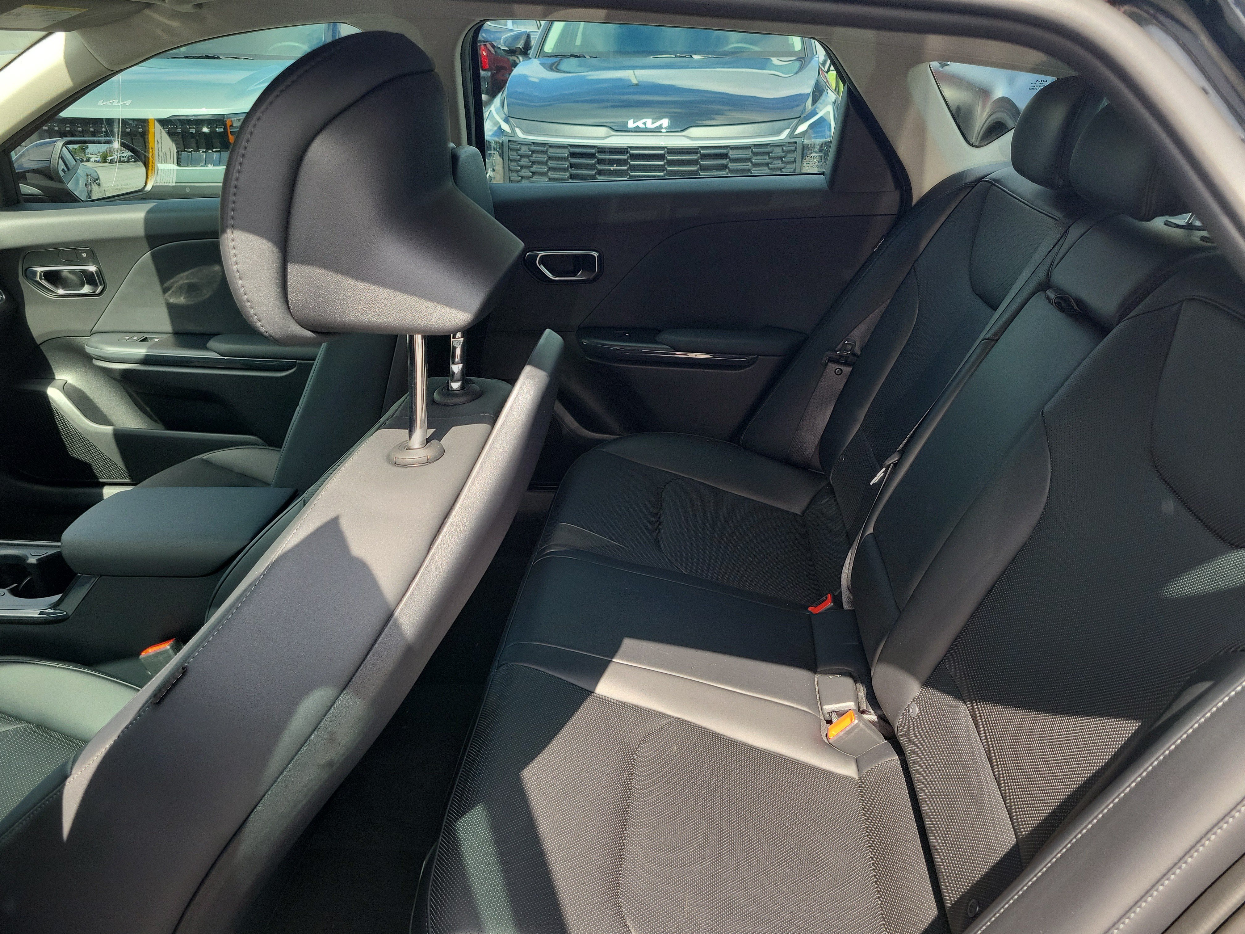 New 2026 Kia K4 EX FWD image 10
