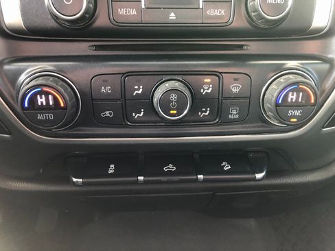 Used 2019 Chevrolet Silverado 1500 LT w/ All Star Edition image 25