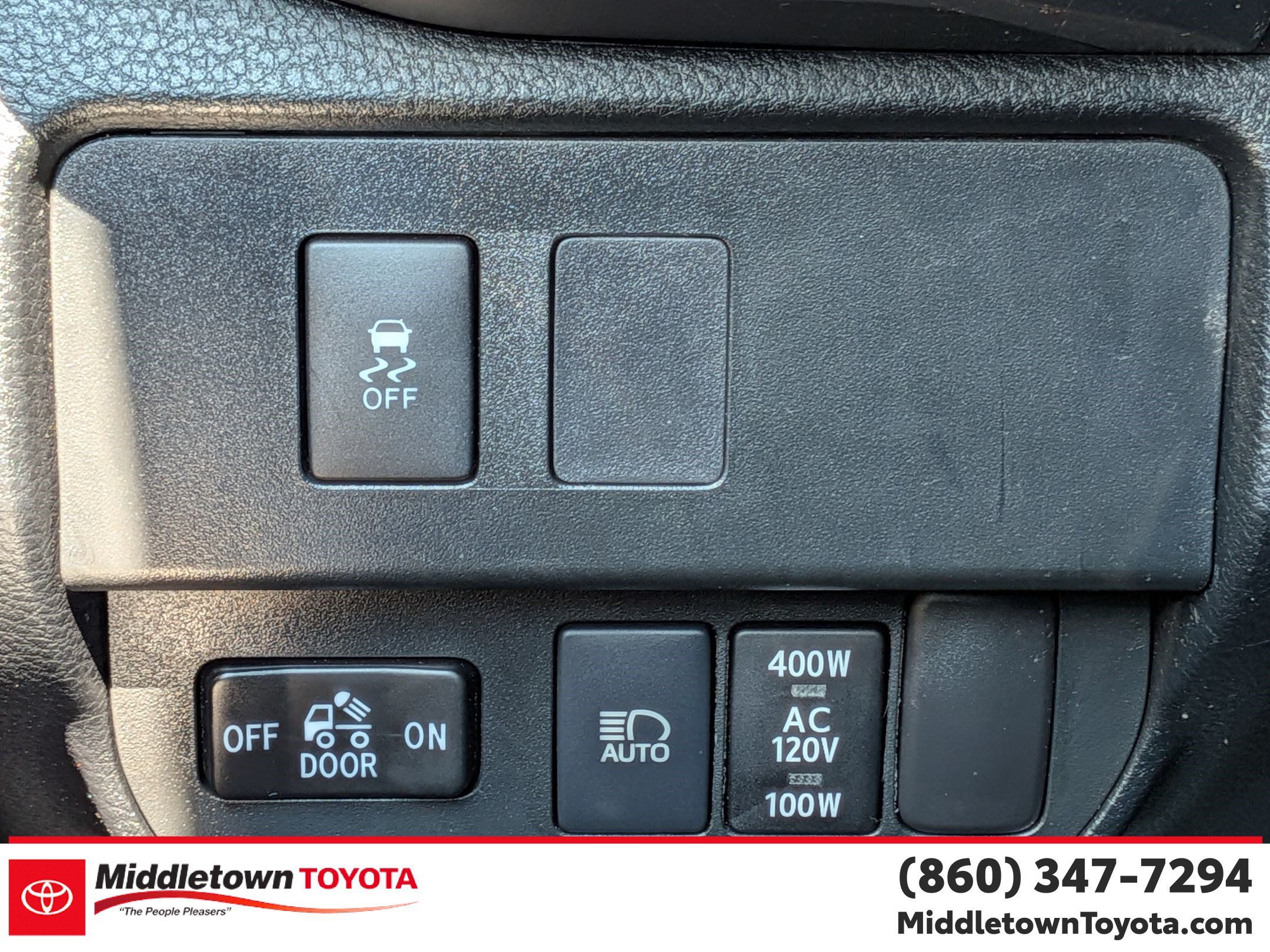 Used 2021 Toyota Tacoma TRD Sport w/ Technology Package AWD/4WD image 18