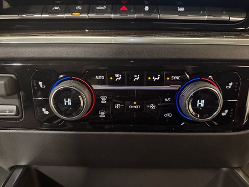 New 2026 Chevrolet Silverado 1500 RST AWD/4WD image 13