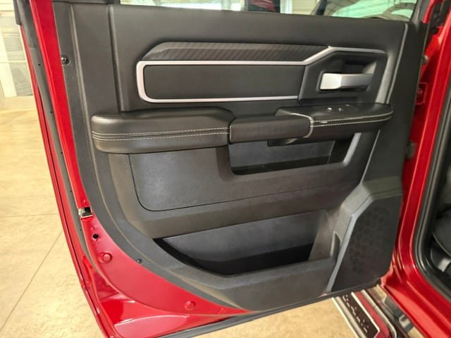 Certified 2026 RAM 2500 Big Horn AWD/4WD image 36