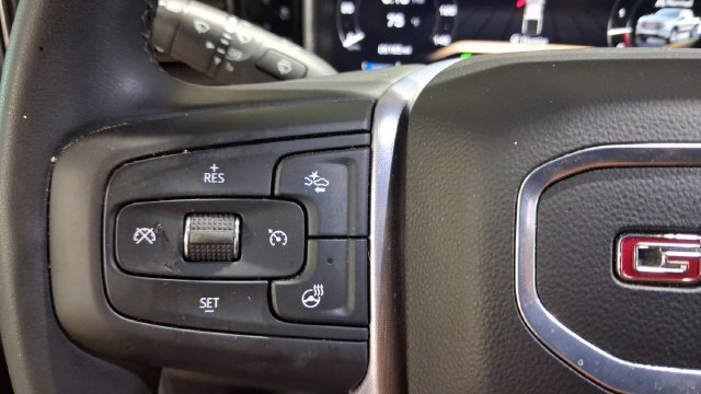 Used 2026 GMC Sierra 1500 SLT AWD/4WD image 35