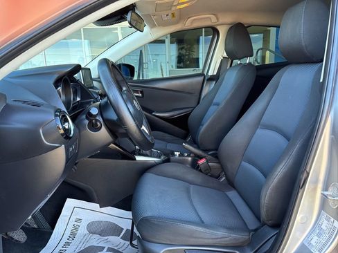 Used 2016 Scion iA image 15