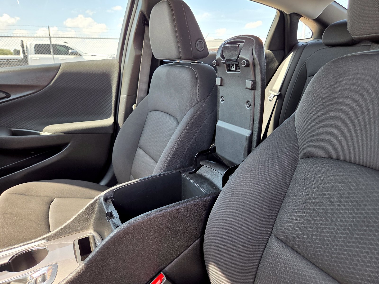 Used 2024 Chevrolet Malibu LT FWD image 32