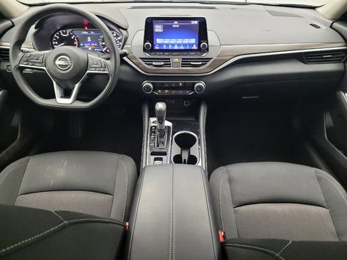 Used 2023 Nissan Altima 2.5 SV AWD/4WD image 22