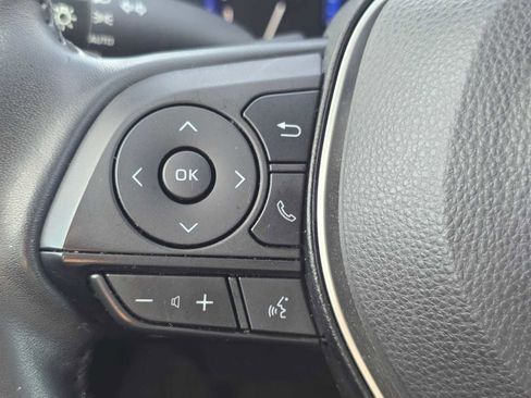 Certified 2022 Toyota Corolla XSE image 41