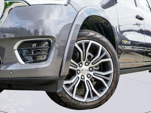Used 2025 RAM 1500 Tungsten AWD/4WD image 2