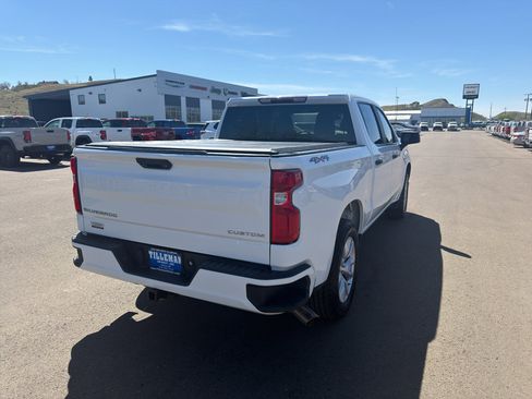 Used 2019 Chevrolet Silverado 1500 Custom AWD/4WD image 22