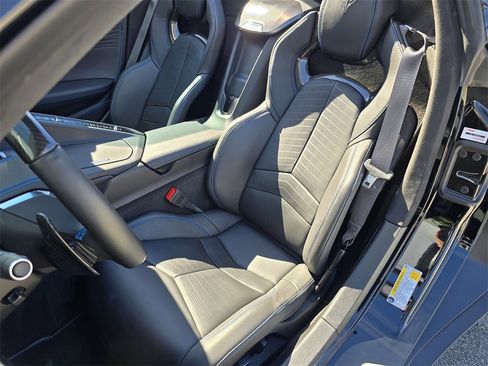 Used 2025 Chevrolet Corvette Z06 w/ Z07 Performance Package image 14