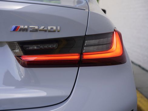 Used 2024 BMW M340i w/ Premium Package RWD image 7