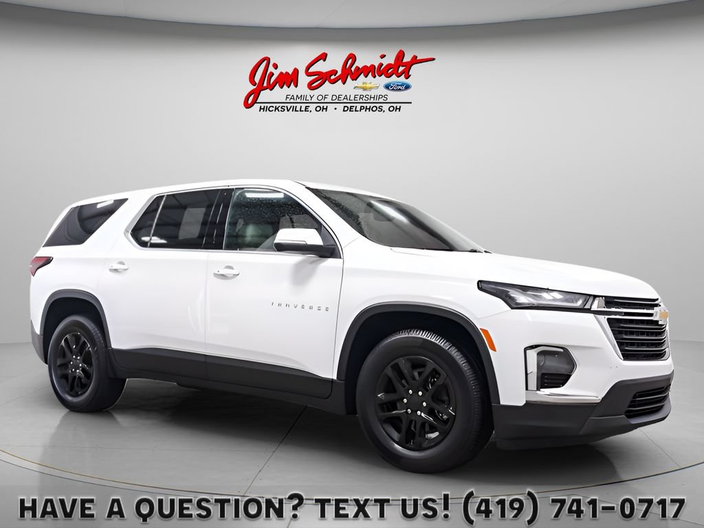 Used 2023 Chevrolet Traverse LS w/ Safety Package AWD/4WD image 1
