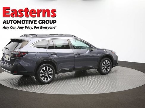 Used 2023 Subaru Outback Limited AWD/4WD image 39