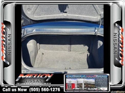 Used 2021 Dodge Challenger SXT w/ Blacktop Package image 11