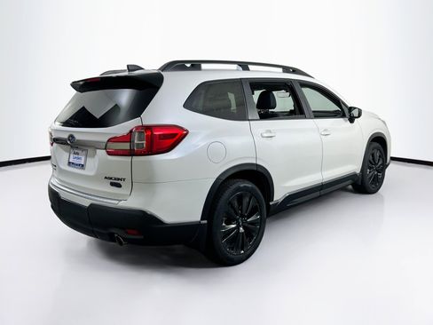 Used 2022 Subaru Ascent Onyx Edition image 5