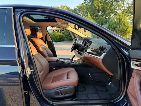 Used 2015 BMW 528i xDrive Sedan image 21