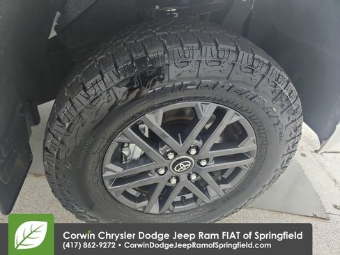 Used 2025 Toyota Tundra SR5 w/ SR5 Convenience Package image 31