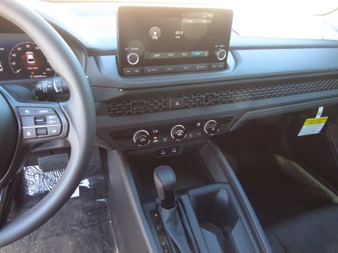 New 2026 Honda Accord LX image 15