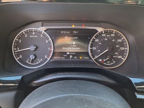Used 2024 Nissan Pathfinder Rock Creek AWD/4WD image 11