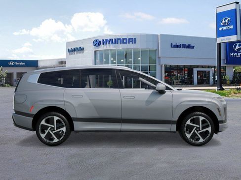 New 2026 Hyundai Ioniq 9 Calligraphy image 7