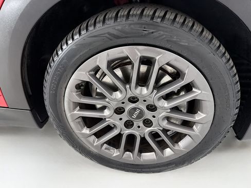 Certified 2025 MINI Cooper S FWD image 31