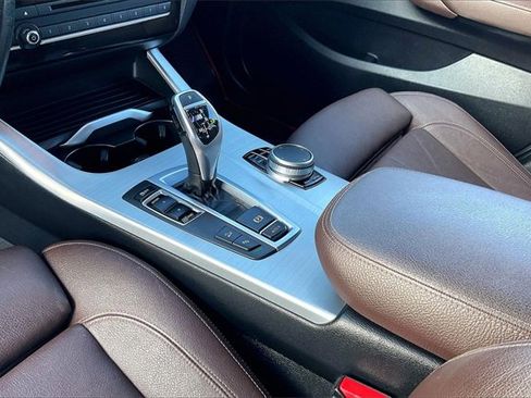 Used 2017 BMW X4 M40i image 16