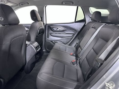Used 2024 GMC Terrain SLE w/ Driver Convenience Package FWD image 26