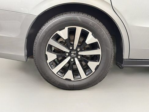 Used 2025 Honda Odyssey EX-L image 34