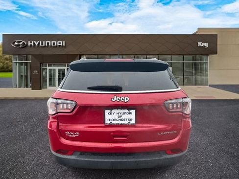 Used 2018 Jeep Compass Limited w/ Navigation Group image 18