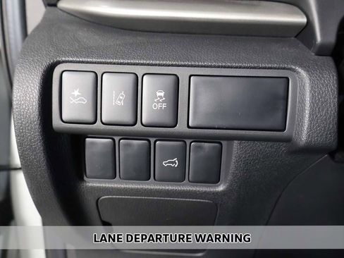 New 2025 Mitsubishi Eclipse Cross SEL image 7