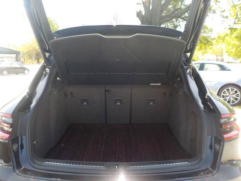 Used 2017 Porsche Macan S image 31