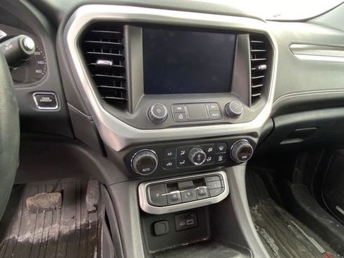 Certified 2023 GMC Acadia SLT w/ Elevation Edition image 5