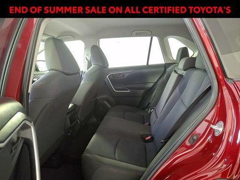 Used 2020 Toyota RAV4 LE FWD image 11