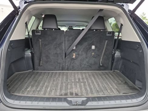 Used 2024 Toyota Grand Highlander AWD image 30