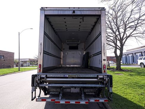Used 2023 Ford F650 2WD Regular Cab Super Duty image 5