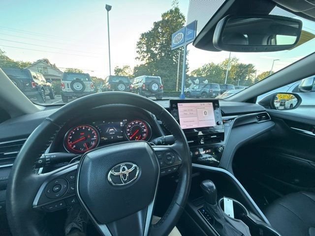 Used 2021 Toyota Camry XSE AWD/4WD image 26