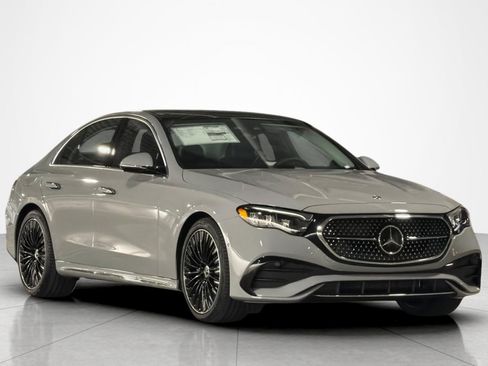 New 2027 Mercedes-Benz E 450 4MATIC Sedan image 7