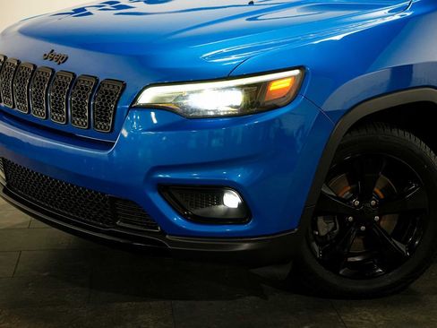Used 2020 Jeep Cherokee Latitude Plus FWD image 10