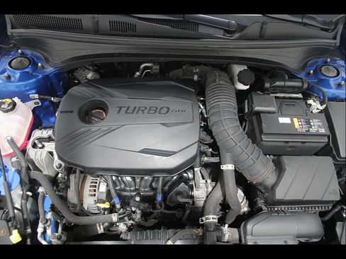 Used 2022 Kia Forte GT FWD image 23