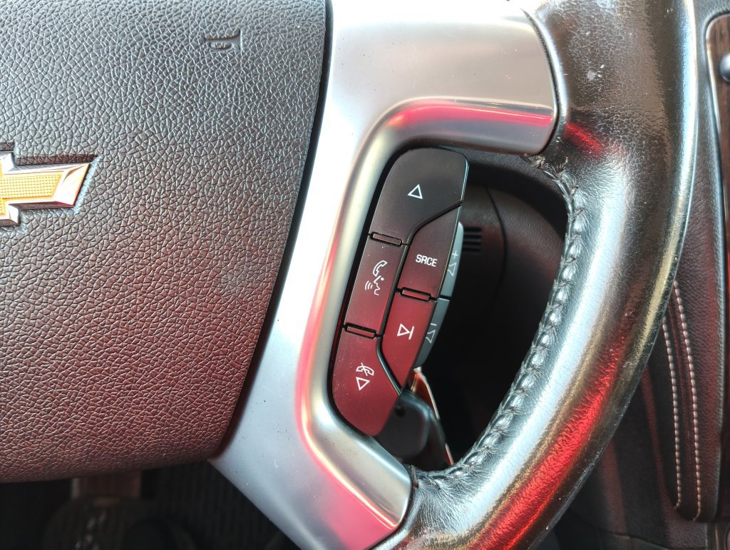 Used 2017 Chevrolet Traverse LT w/ Style and Technology Package FWD image 24