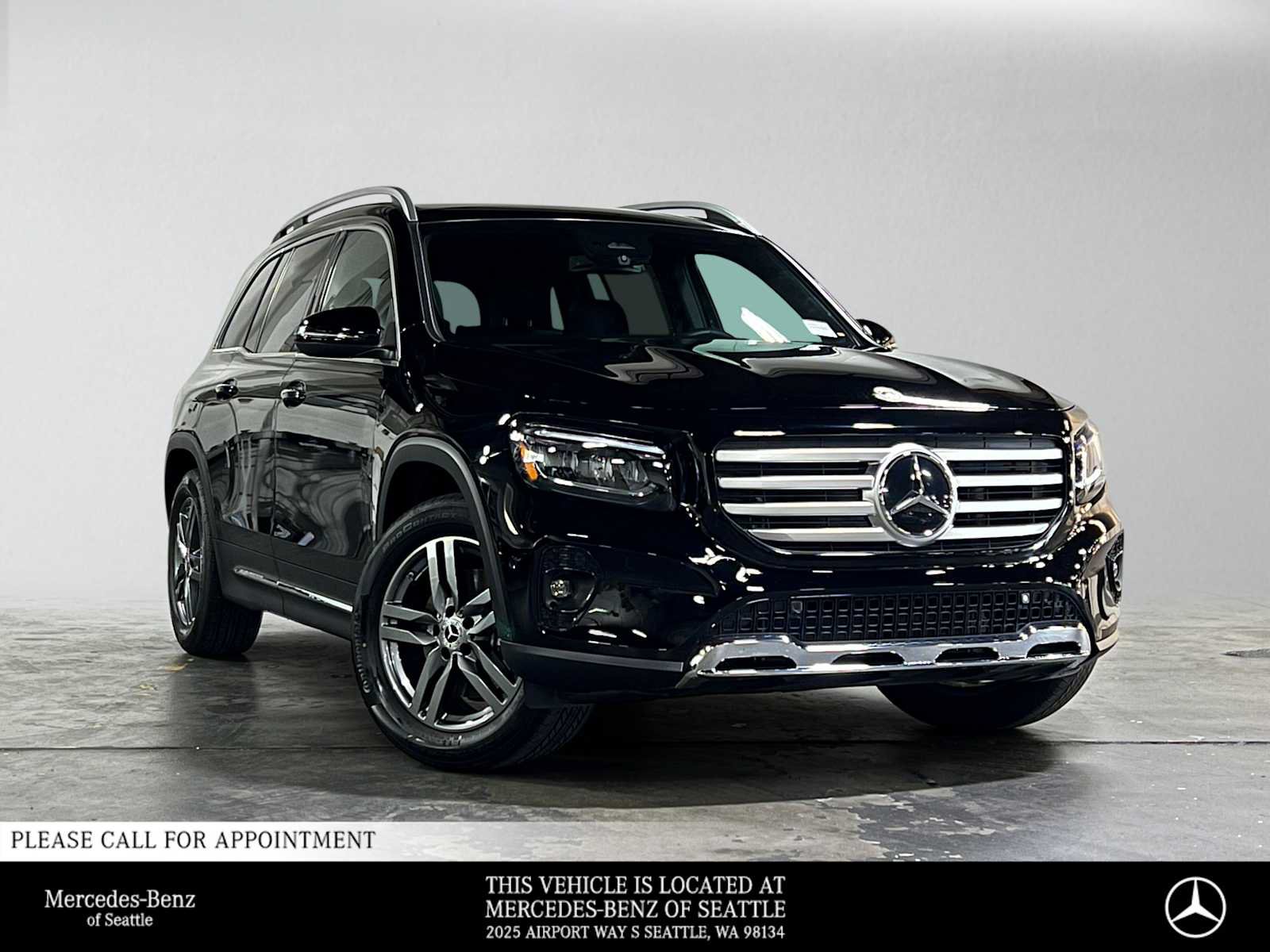 Certified 2026 Mercedes-Benz GLB 250 4MATIC image 1