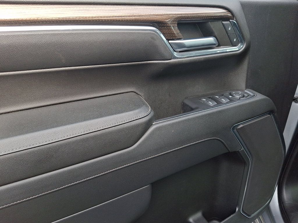 Certified 2024 Chevrolet Silverado 1500 LT AWD/4WD image 12