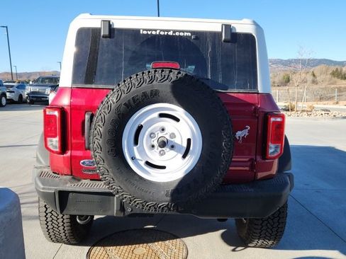 Used 2025 Ford Bronco Heritage Edition image 3