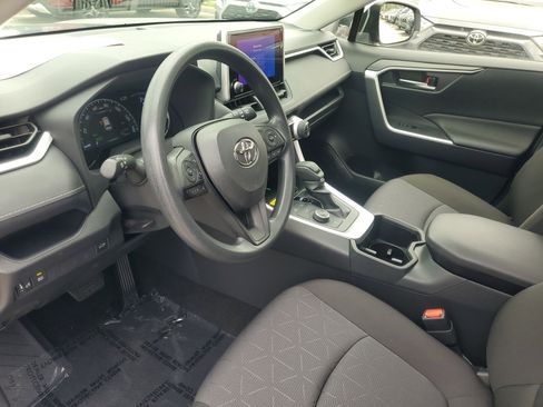 Certified 2025 Toyota RAV4 XLE image 18