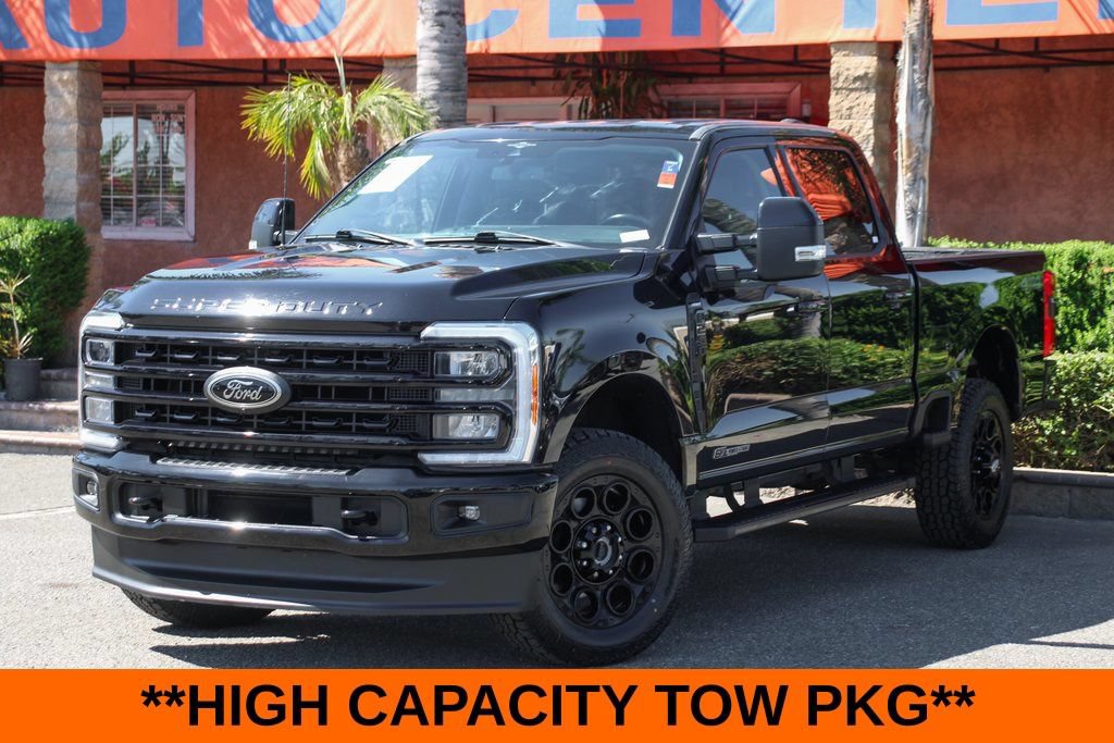 Used 2023 Ford F250 Lariat w/ Black Appearance Package AWD/4WD image 4