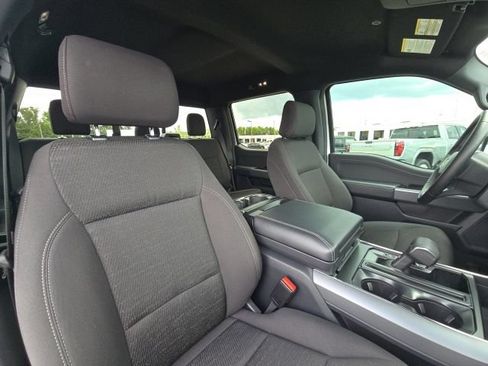Used 2025 Ford F150 XLT w/ Equipment Group 302A MID AWD/4WD image 19