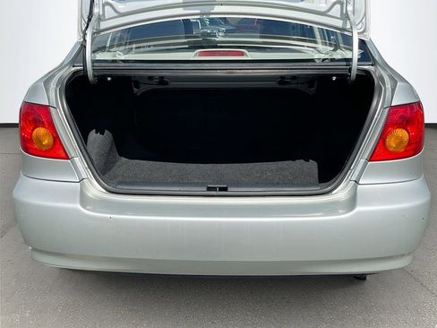 Used 2004 Toyota Corolla LE image 23