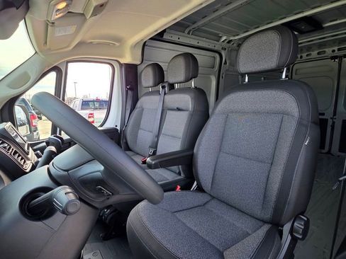 New 2026 RAM ProMaster 2500 image 18